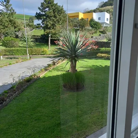 Farm stay Casa Branca Lagoa (Azores)